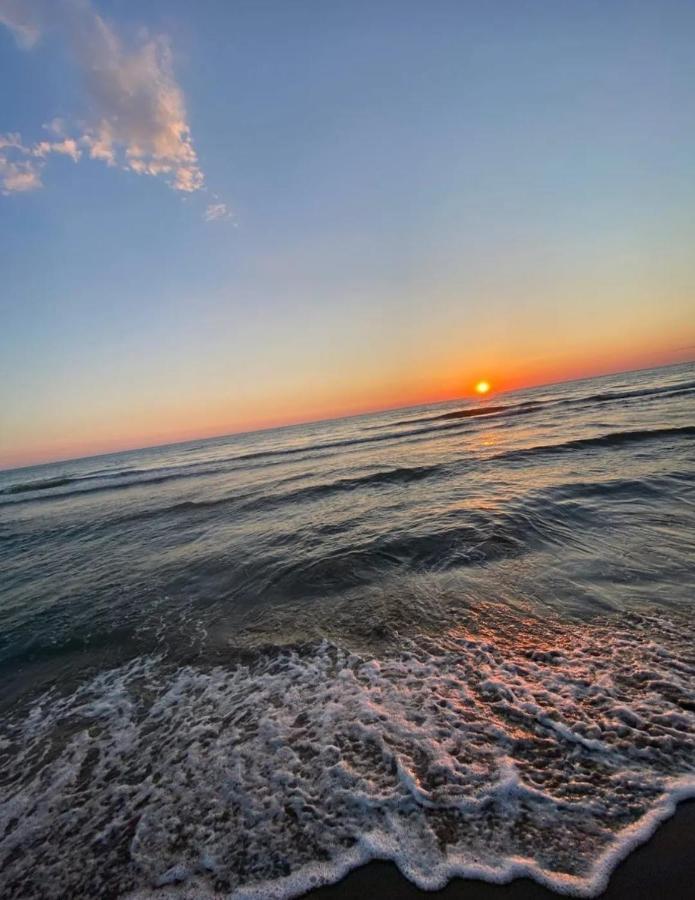 Vila Hyseni Durrës Exteriér fotografie